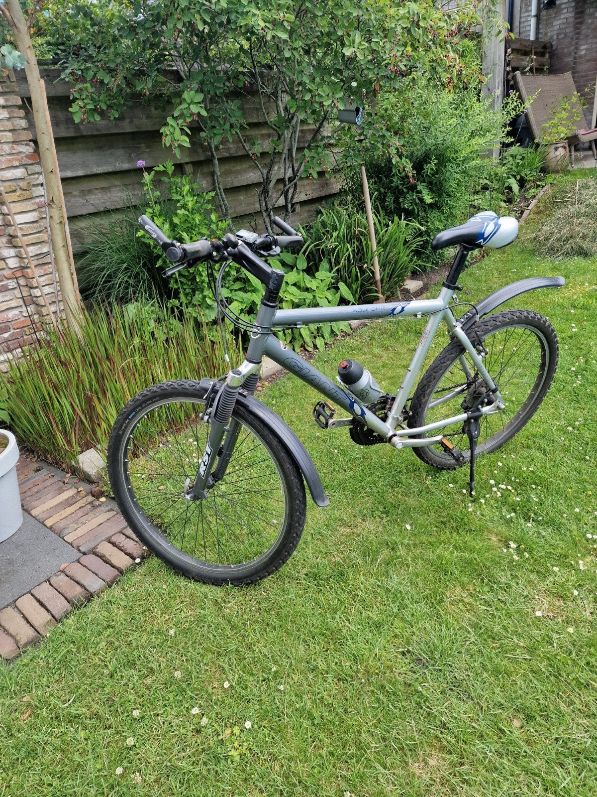 Giant Boulder mountainbike met nieuwe banden en bidon, Ophalen, Gebruikt, 57 cm of meer, Hardtail