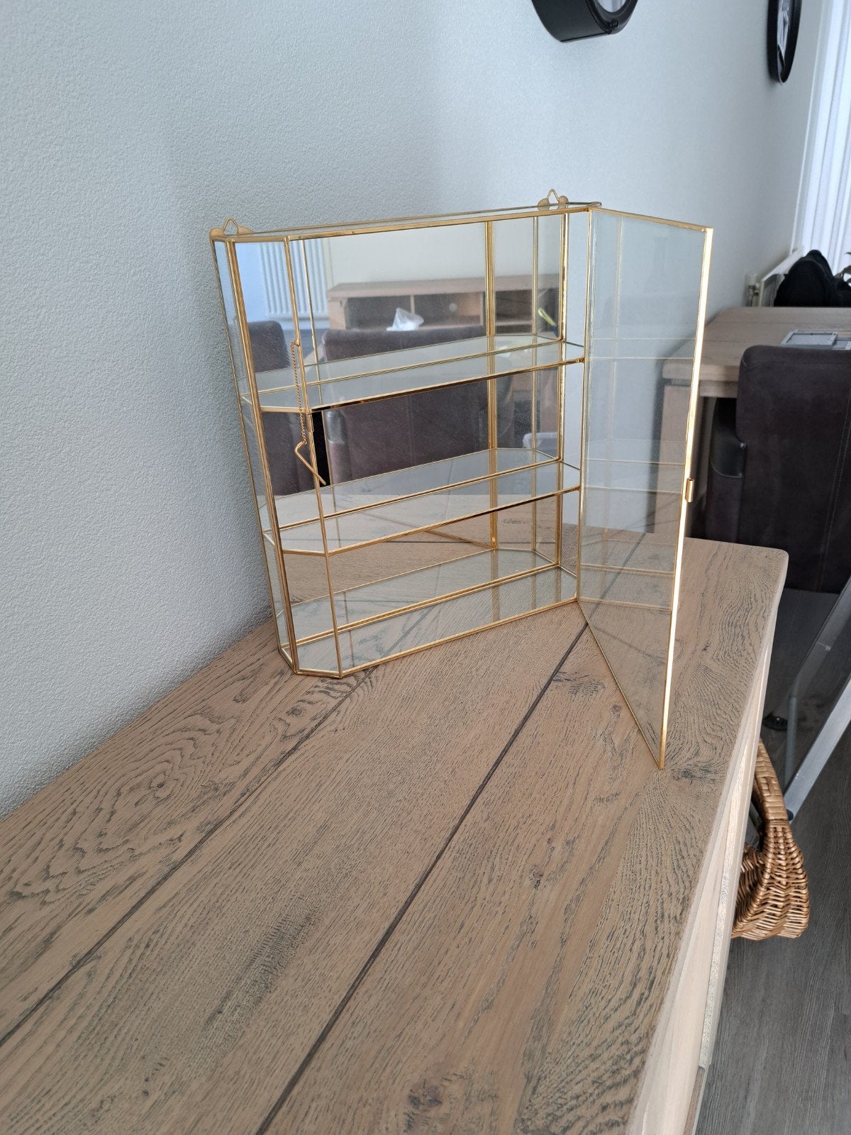 Kleine vitrinekast / wandkast met spiegelglas, Ophalen, Minder dan 50 cm, Met deur(en), Zo goed als nieuw