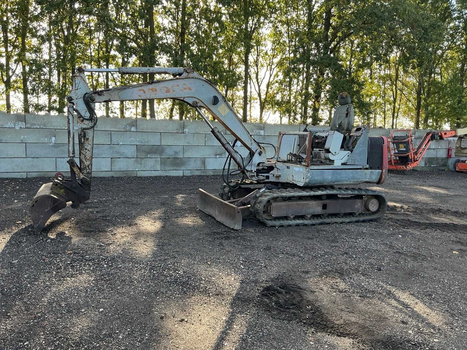 Takeuchi TB045 Midigraafmachine, Graafmachine