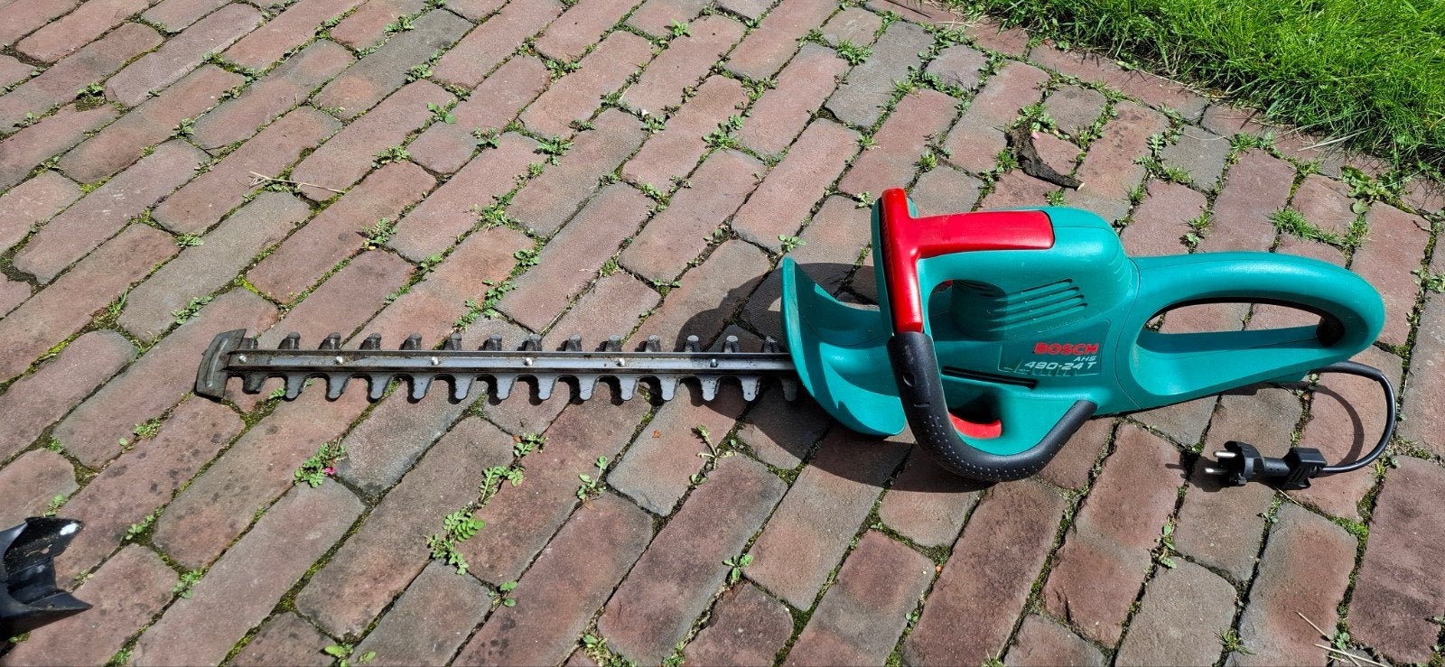 Bosch AHS 480-24 T Elektrische Heggenschaar (Krachtig, 550W), Ophalen, Elektrisch