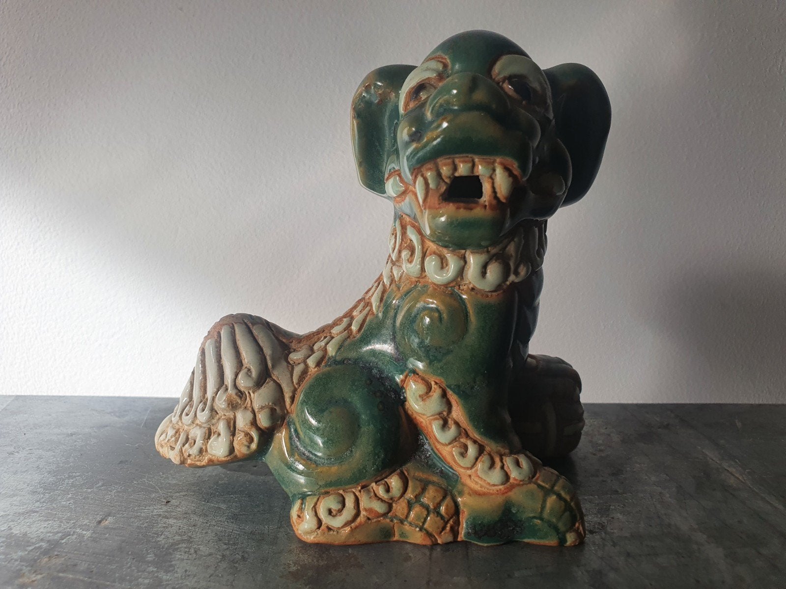 Groene geglazuurde keramische Foo Dog / Chinese leeuw, Antiek en Kunst, Ophalen of Verzenden