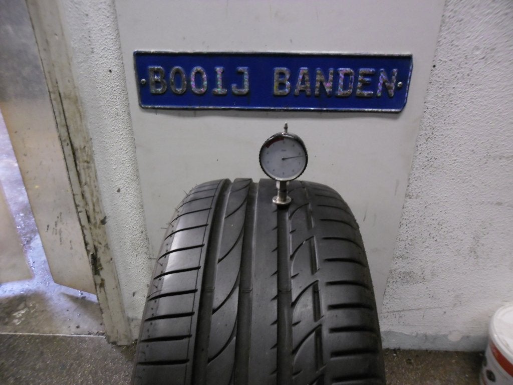 235 40 19 demobanden bridgestone potenza S001 met 7,8 mm, 19 inch, Banden en Velgen, Ophalen of Verzenden, 235 mm