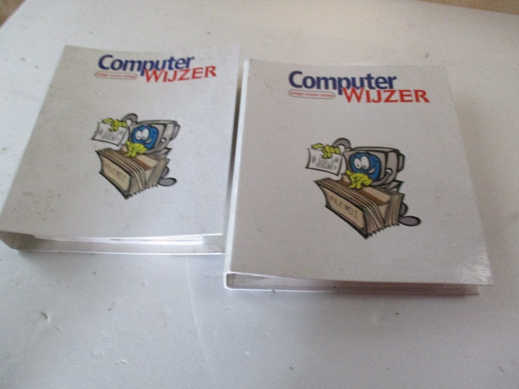 COMPUTERWIJZER DEEL I EN II, Ophalen of Verzenden, Beta, Zo goed als nieuw