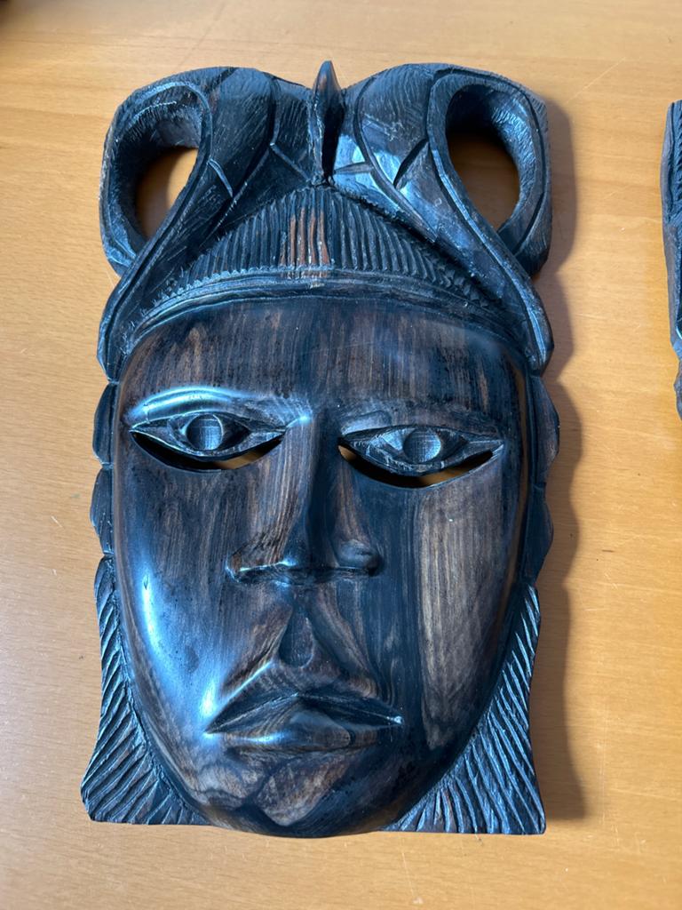 Set van 2 handgesneden Afrikaanse houten maskers, Ophalen of Verzenden