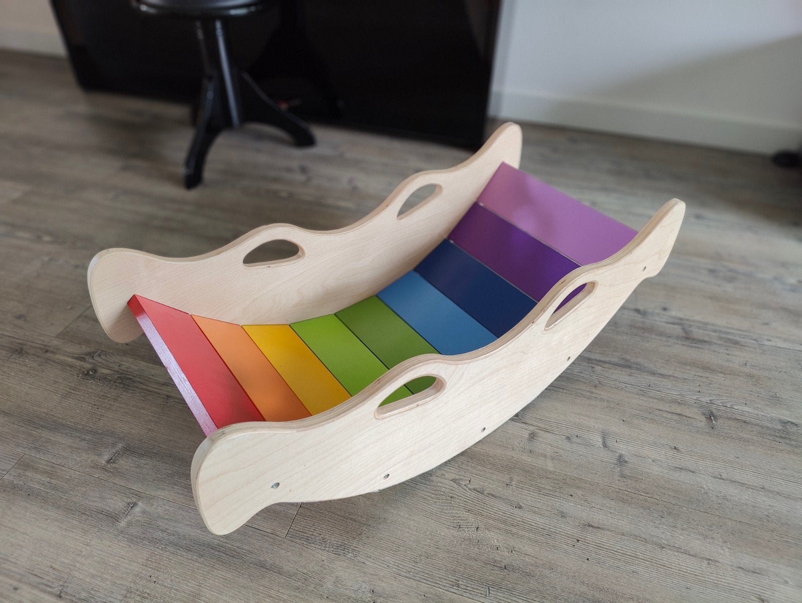 Houten Regenboog Schommel | Montessori Speelgoed, Ophalen of Verzenden