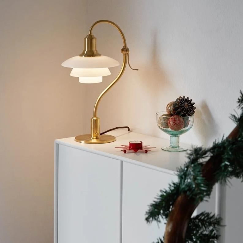 Louis Poulsen PH2/2 Question mark Brass model 2021, Huis en Inrichting, Lampen | Tafellampen, Zo goed als nieuw, Minder dan 50 cm