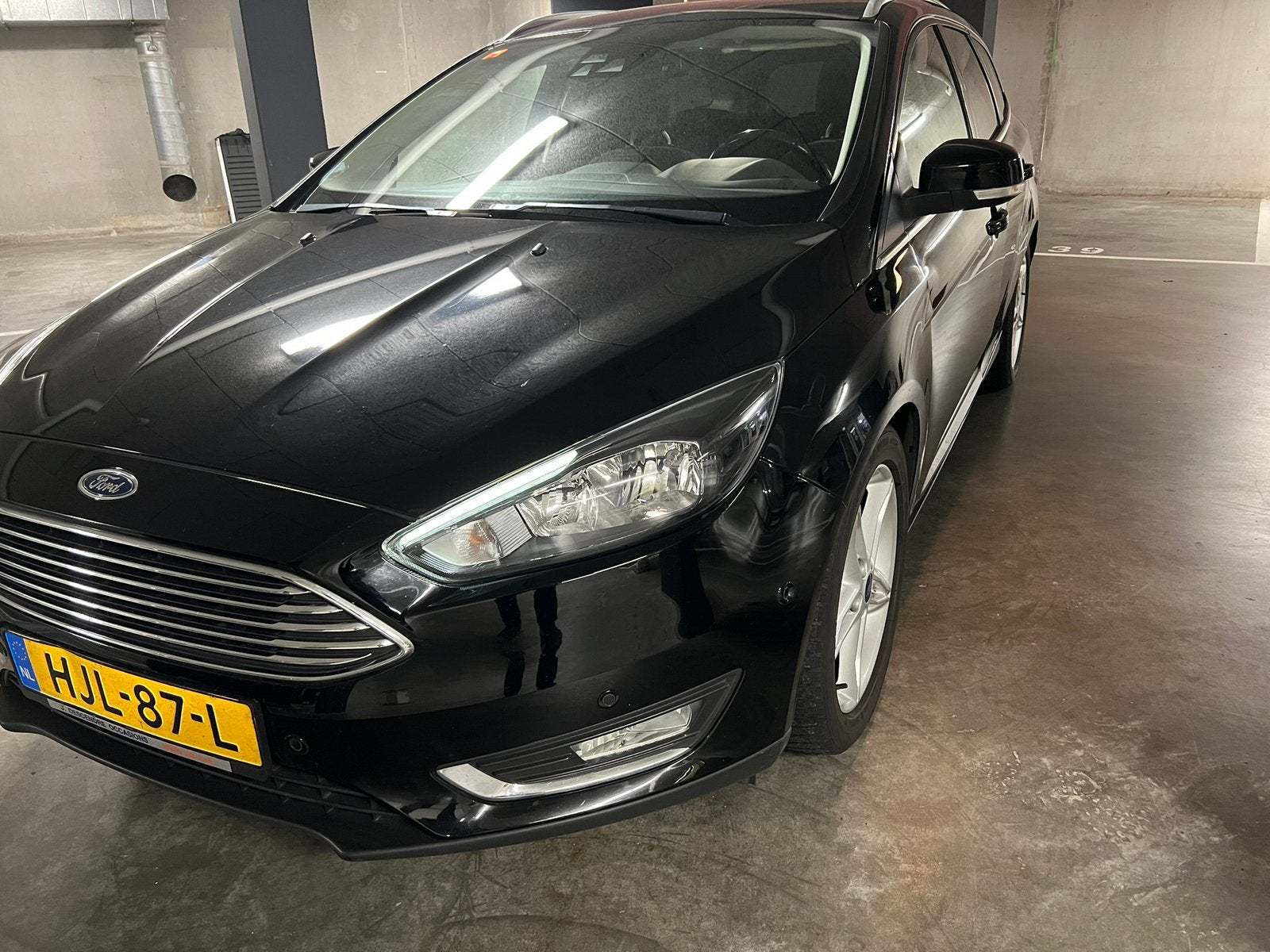 Ford Focus 1.0 Ecoboost 92KW Wagon AUT 2018 Zwart, Auto's, Ford, 125 pk, Zwart, 1245 kg, 3 cilinders