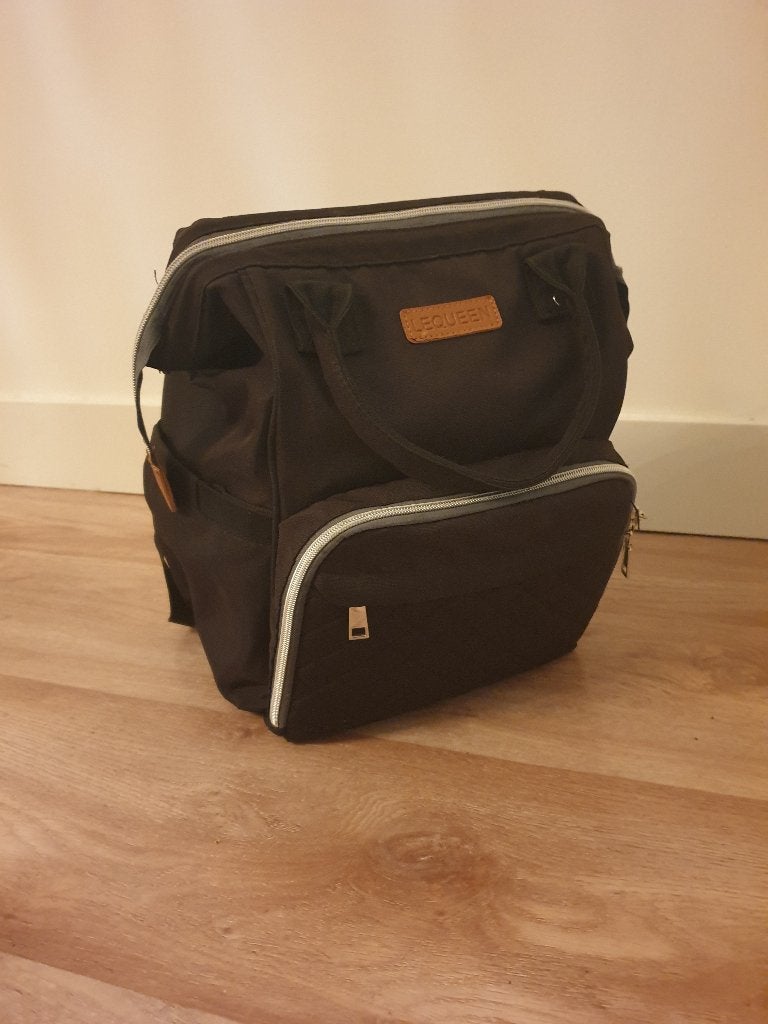 Luiertas Lequeen met verschoningsmatje, Kinderen en Baby's, Luiertassen, Ophalen of Verzenden, Zo goed als nieuw, Rugzak