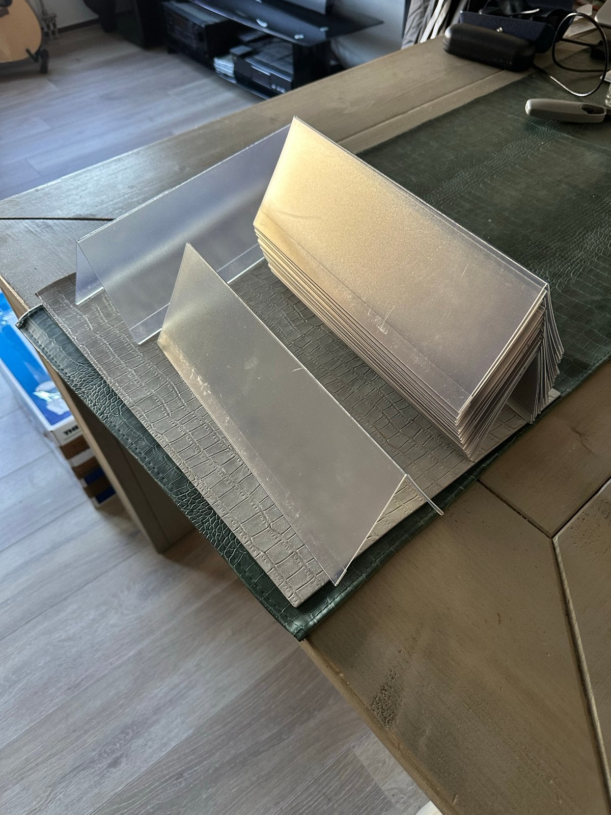 Transparante A4-displayhouders voor winkel of kantoor, Ophalen of Verzenden, Gebruikt, Etalage