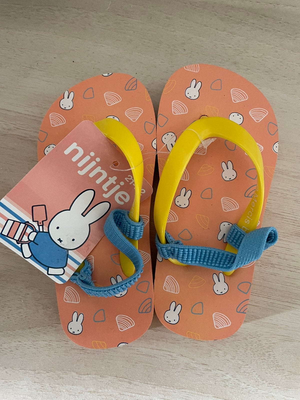 NIEUWE Nijntje slippers met hielbandje, Ophalen of Verzenden, Nieuw, Nijntje, Meisje