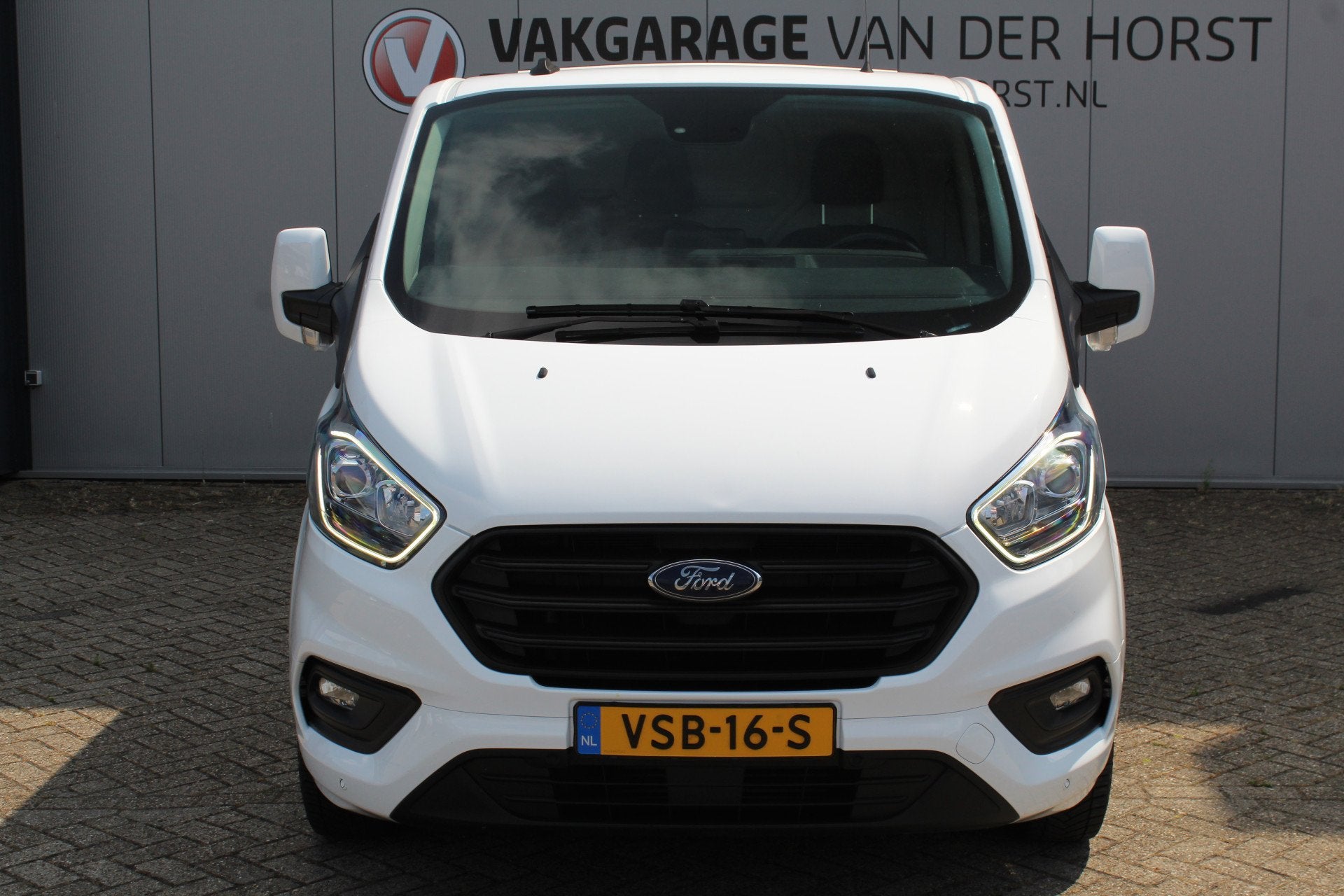 Ford Transit Custom 300 2.0-108pk TDCI L2H1 Trend. Erg nette, Voorwielaandrijving, 4 cilinders, Met garantie (alle), Wit