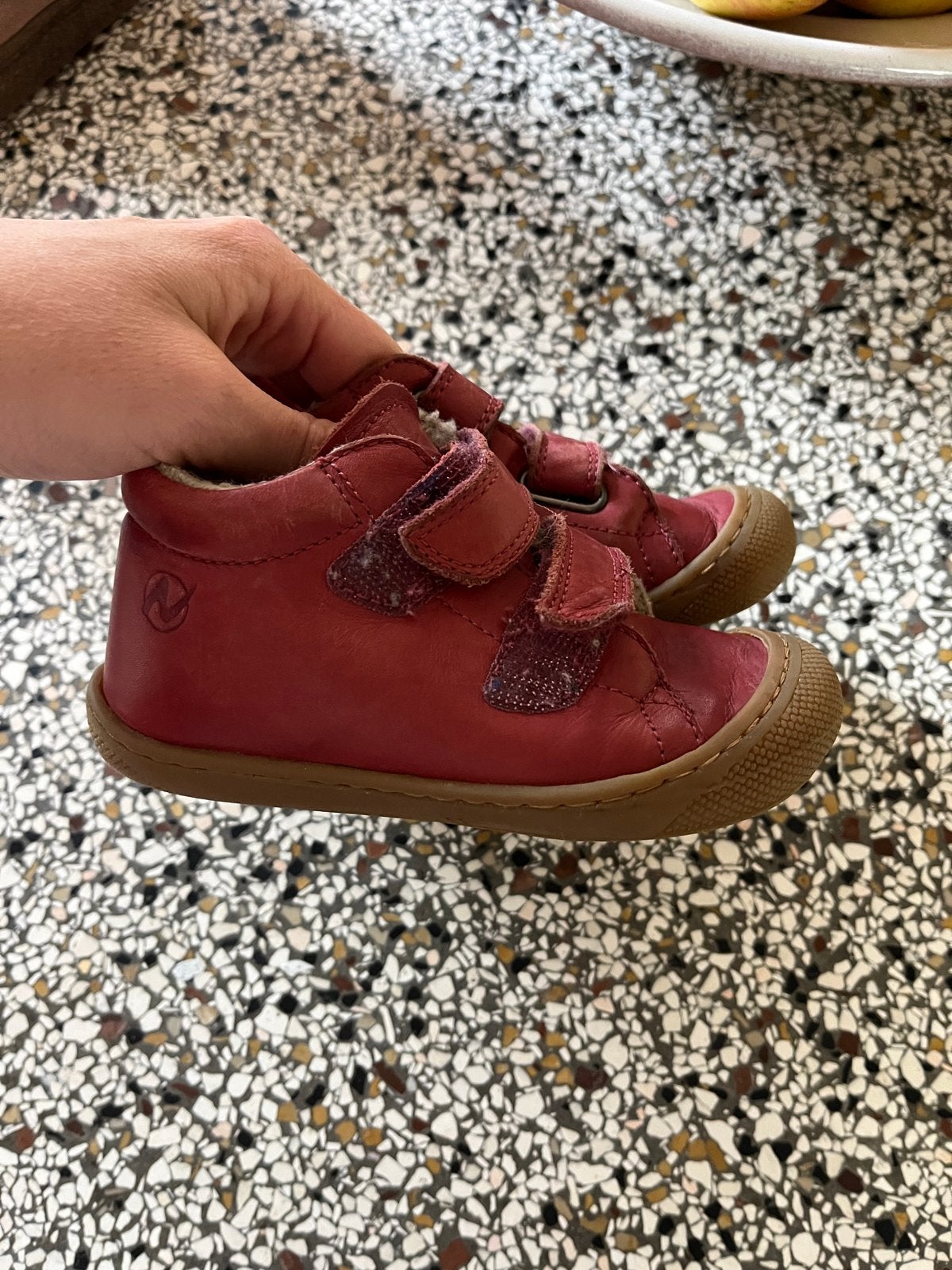 Naturino roze winterschoenen maat 23 gevoerd met wol, Ophalen of Verzenden, Gebruikt, Meisje, Schoenen