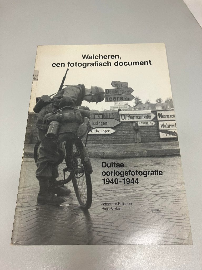 Walcheren een fotografische document, Boeken, Oorlog en Militair, Ophalen of Verzenden, Tweede Wereldoorlog, Gelezen, Algemeen
