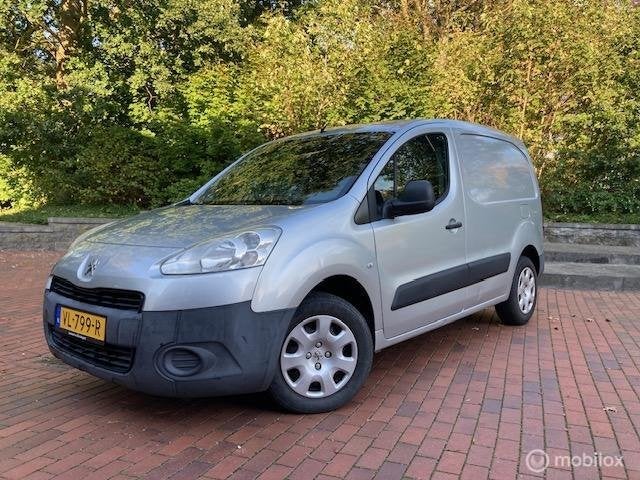 Peugeot Partner bestel 1.6 HDI L1 TREKHAAK /NIEUWE APK/AIRCO, Euro 5, 4 cilinders, Lichtsensor, Origineel Nederlands