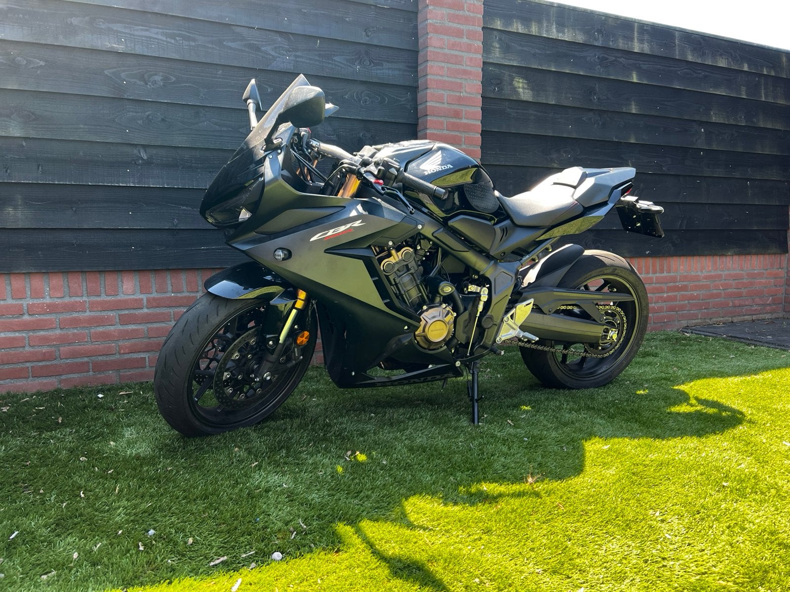 Honda CBR650R, 4 cilinders, Gebruikt, Handgeschakeld, LED Verlichting