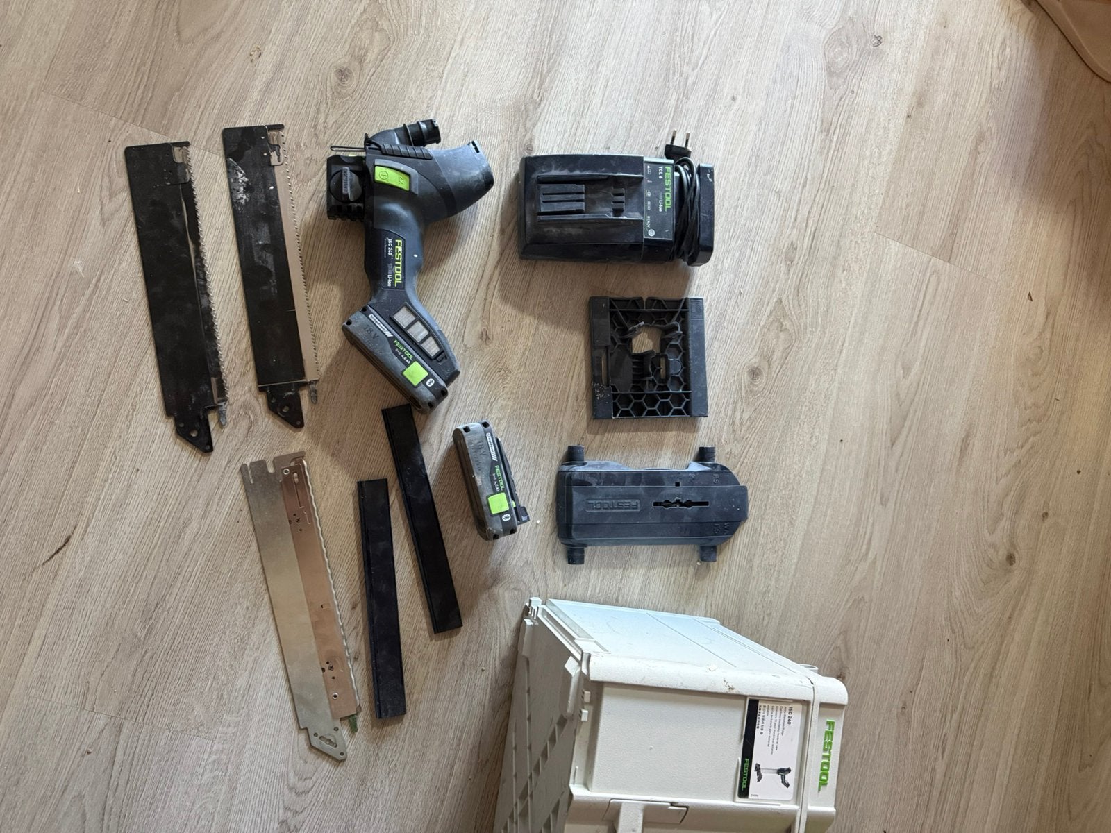Isolatiezaag festool, Ophalen, Decoupeerzaag, Zo goed als nieuw, 30 tot 70 mm