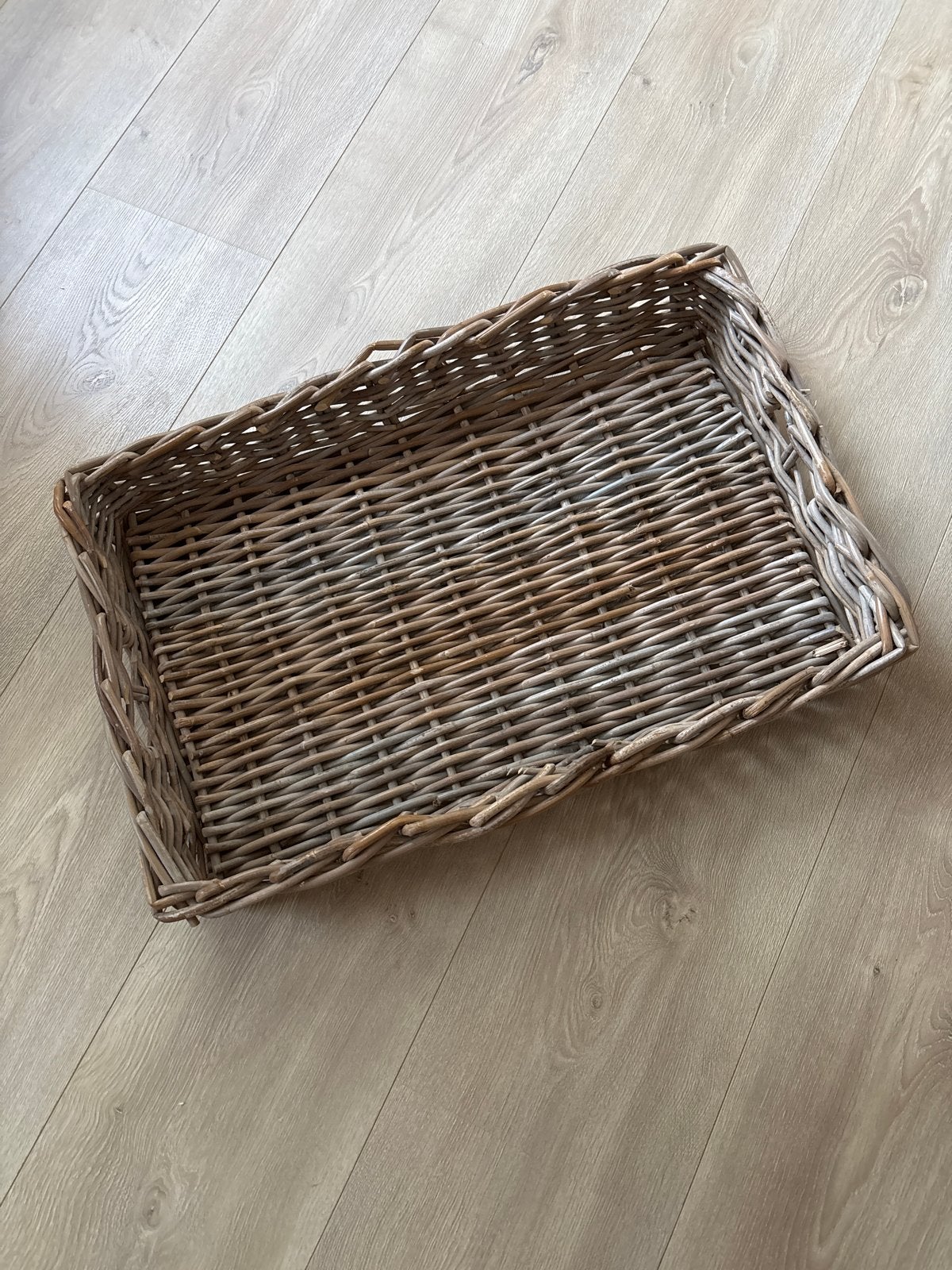 Rieten mand voor op tafel of bank, Gebruikt, Gevlochten, Mand, Ophalen of Verzenden