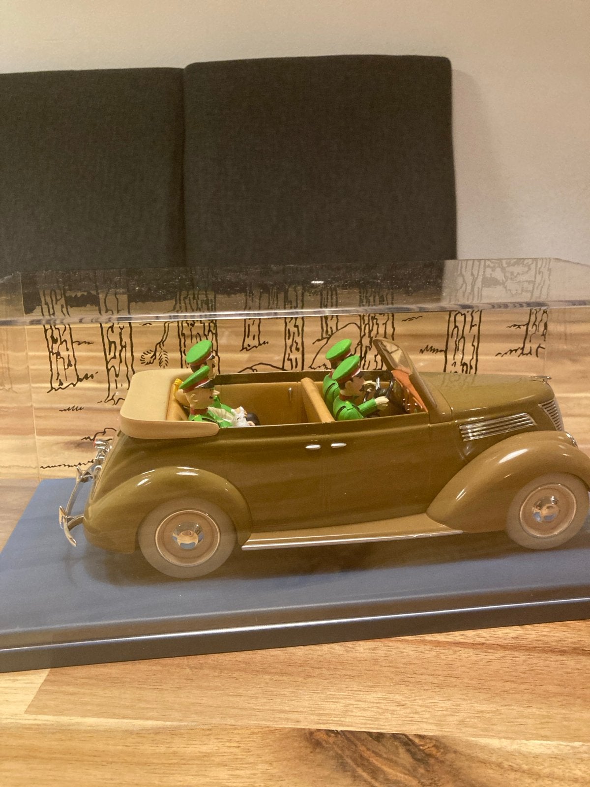 Kuifje auto met figuren - De Zwarte Rotsen, Ophalen of Verzenden, Zo goed als nieuw, Auto, Overige merken