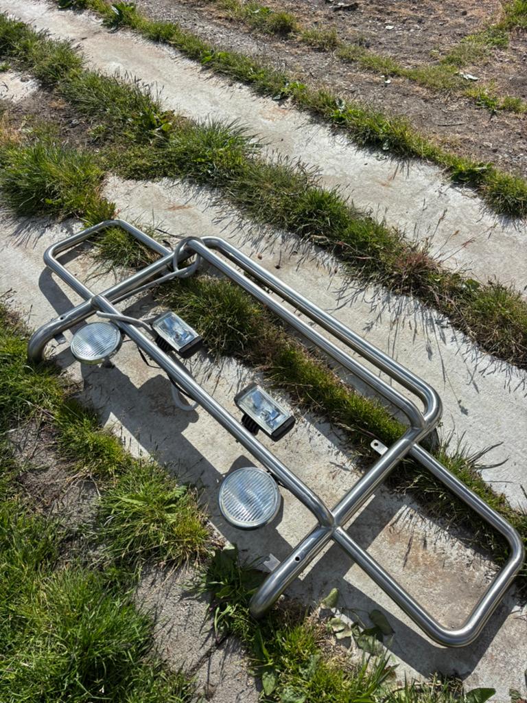 Bullbar met 4 lampen voor camper of bus, Ophalen, Gebruikt