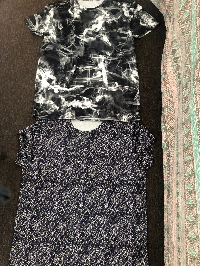 2 stuks nieuw mooie zomer shirts kreukvrij, Kleding | Dames, Tops, Ophalen of Verzenden, Nieuw, Zwart, Korte mouw