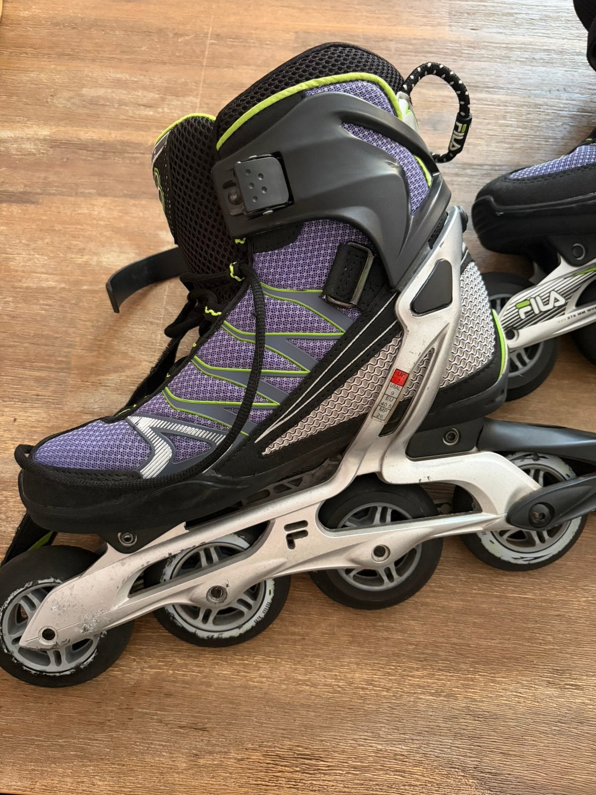 Fila skeelera danes maar 40.5, Ophalen, Gebruikt, Inline skates 4 wielen