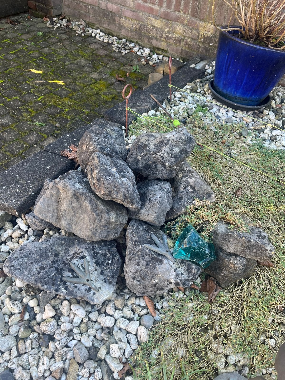 Grote partij rotsen en keien voor tuin of vijver, Ophalen, Gebruikt, Grijs, Kei