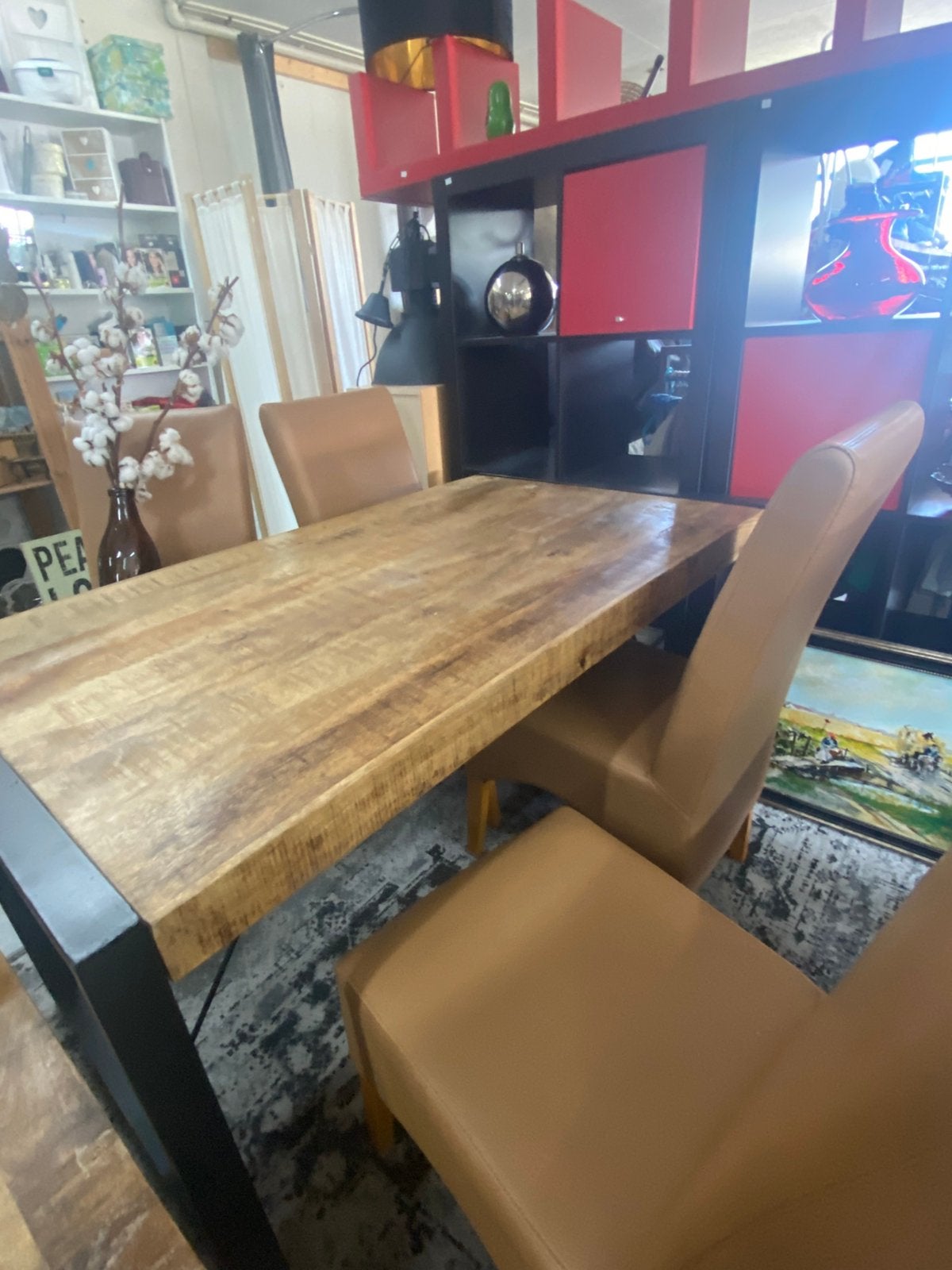 Mango houten tafels, Ophalen, Zo goed als nieuw, 4 tot 6 stoelen