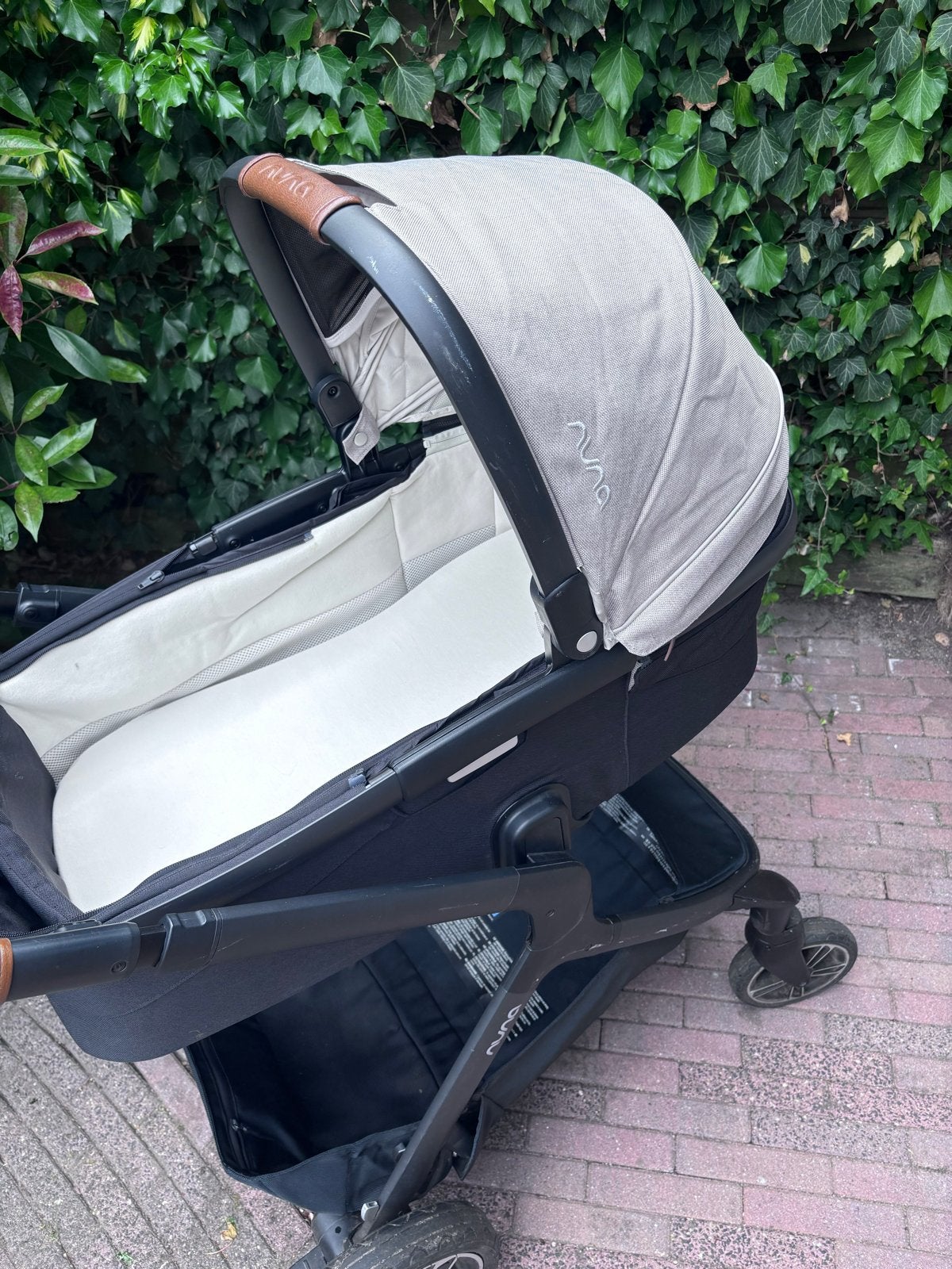 Nuna Demi Grow kinderwagen set - ideaal voor boswandelingen, Gebruikt, Kinderwagen, Overige merken, Verstelbare duwstang