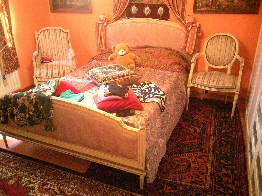 oude slaapkamer  bed / stoel, Ophalen