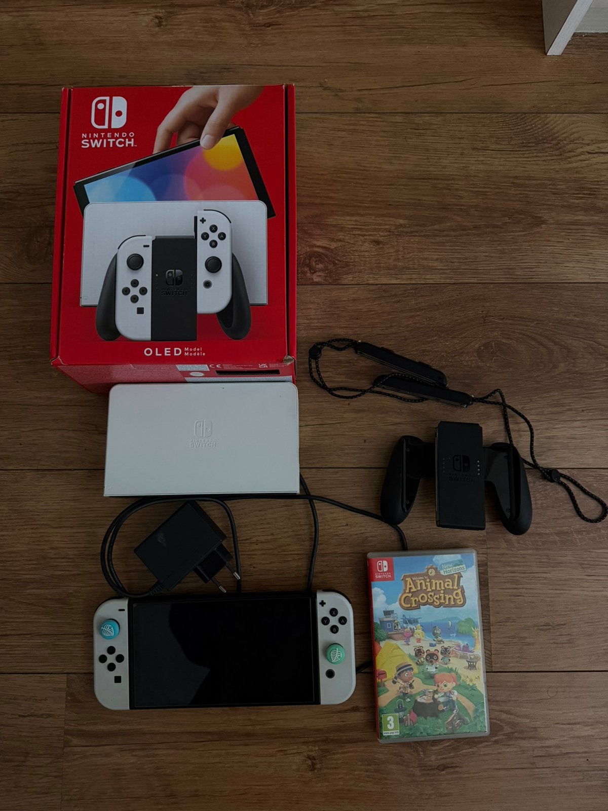 Nintendo Switch OLED wit met Animal crossing