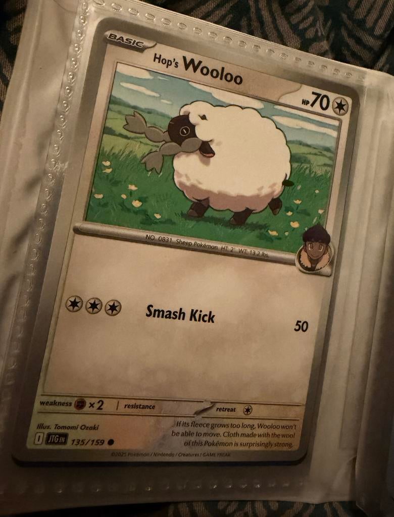 Hop's Wooloo Pokémon Kaart  135/159, Verzenden, Zo goed als nieuw, Losse kaart