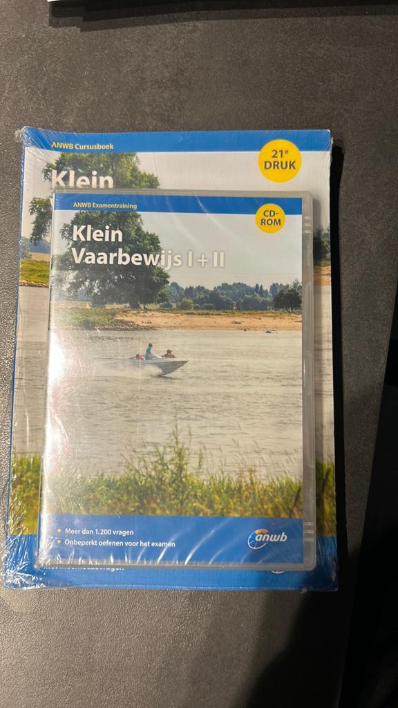 Klein vaarbewijs 1 en 2 inclusief cd rom, Ophalen of Verzenden, Nieuw, Watersport en Hengelsport