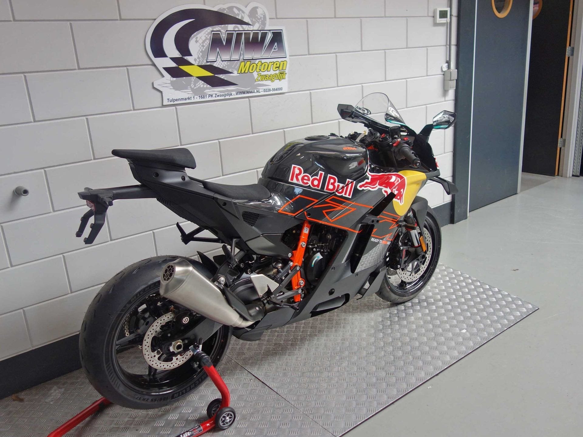 KTM 990 RC R, Motoren, Super Sport, Meer dan 35 kW, 947 cc, Gebruikt