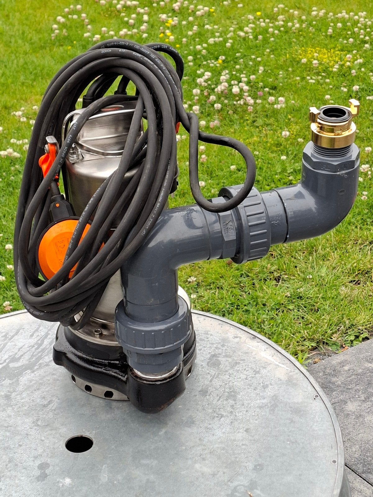 Pedrollo DM10 Dompelpomp met beweegbaar gka aansluiting., Tuin en Terras, Ophalen, Gebruikt, Elektrisch, Dompelpomp