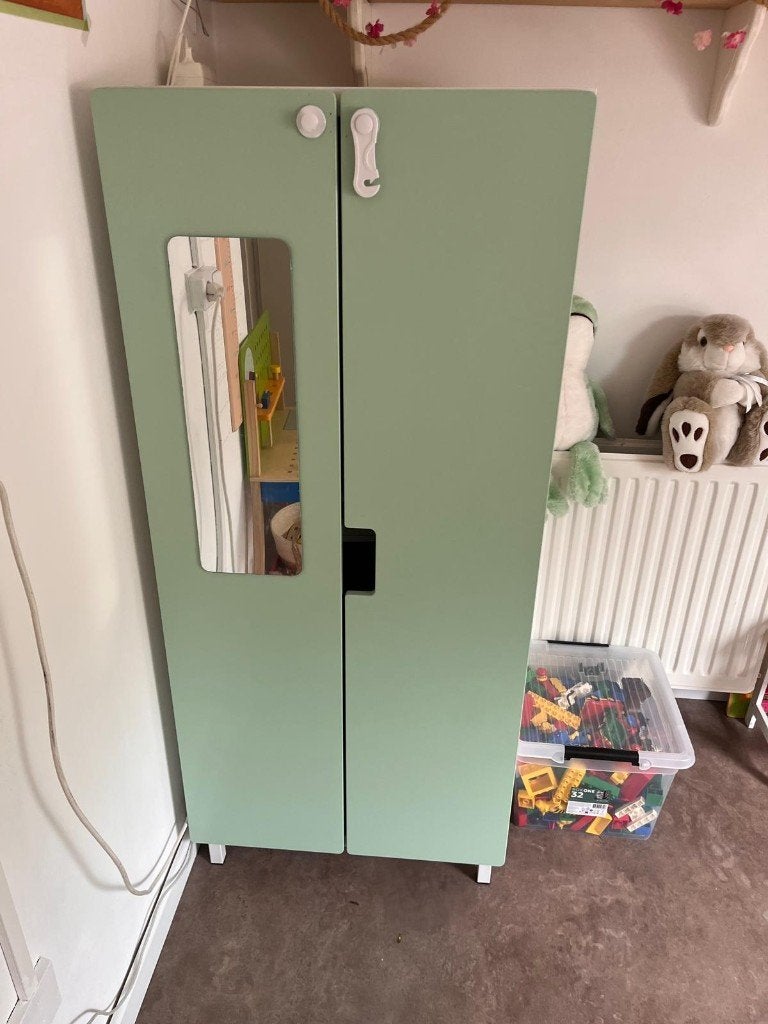 Kinderkamer kast Ikea, Ophalen, 105 cm of meer, Zo goed als nieuw, Minder dan 50 cm