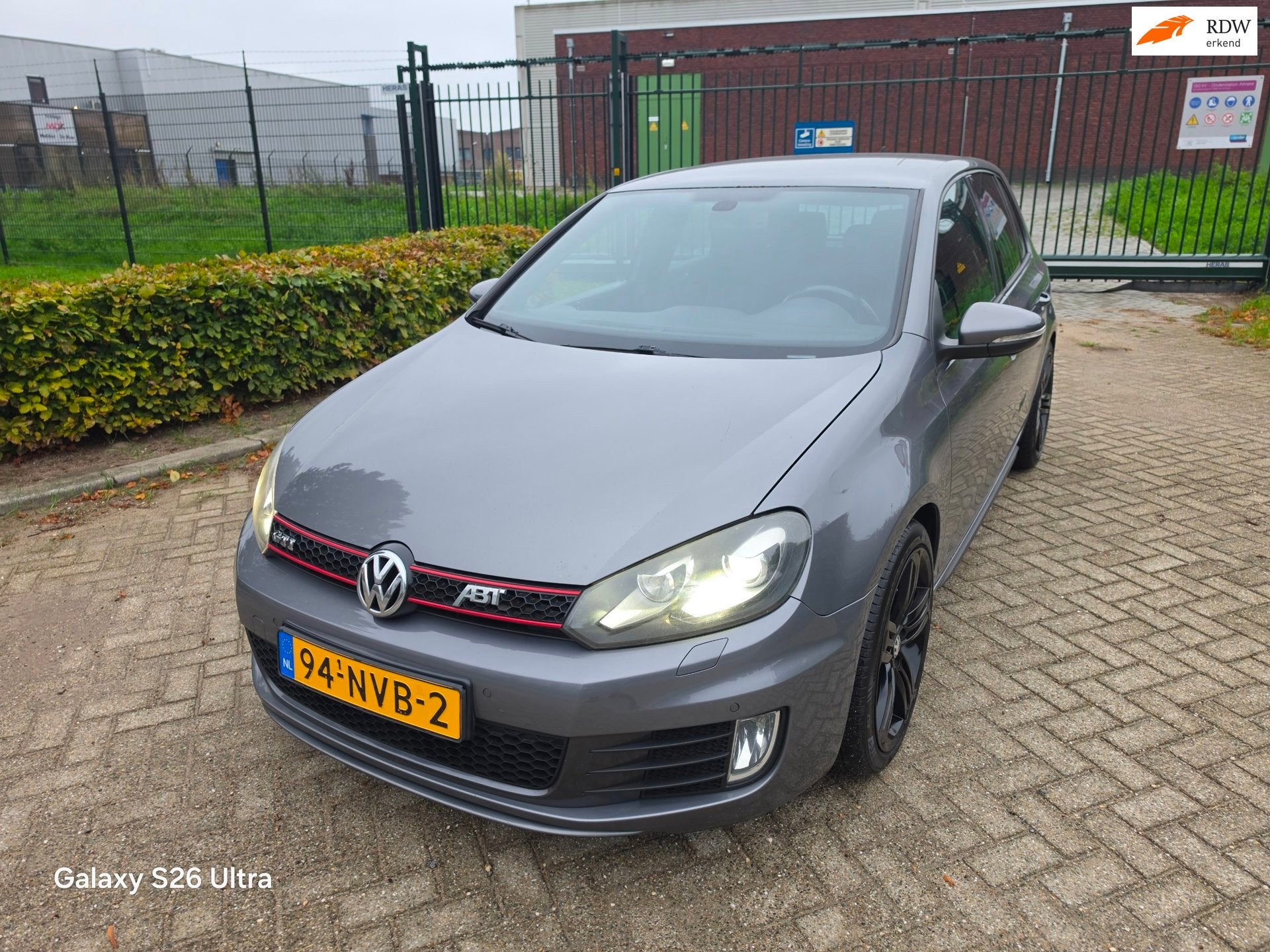 Volkswagen Golf 2.0 GTI DSG CLIMA XENON LED DYNAUDIO VOL!, Euro 5, Gebruikt, 4 cilinders, Alcantara