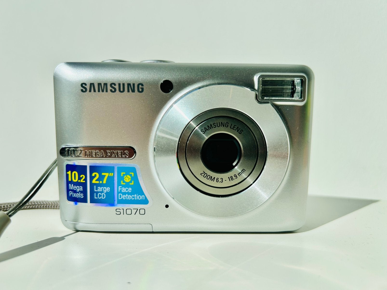 Samsung S1070 10.2MP digitale camera – getest + 1GB SD, Audio, Tv en Foto, 10 megapixels, Ophalen of Verzenden, Zo goed als nieuw