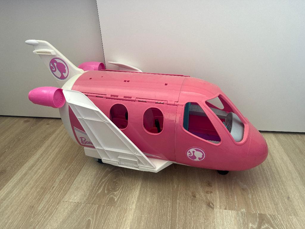 Barbie vliegtuig, Ophalen, Gebruikt