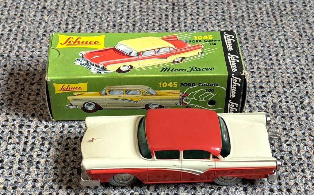 Schuco 1045 microracer Ford Custom 3000, Ophalen of Verzenden