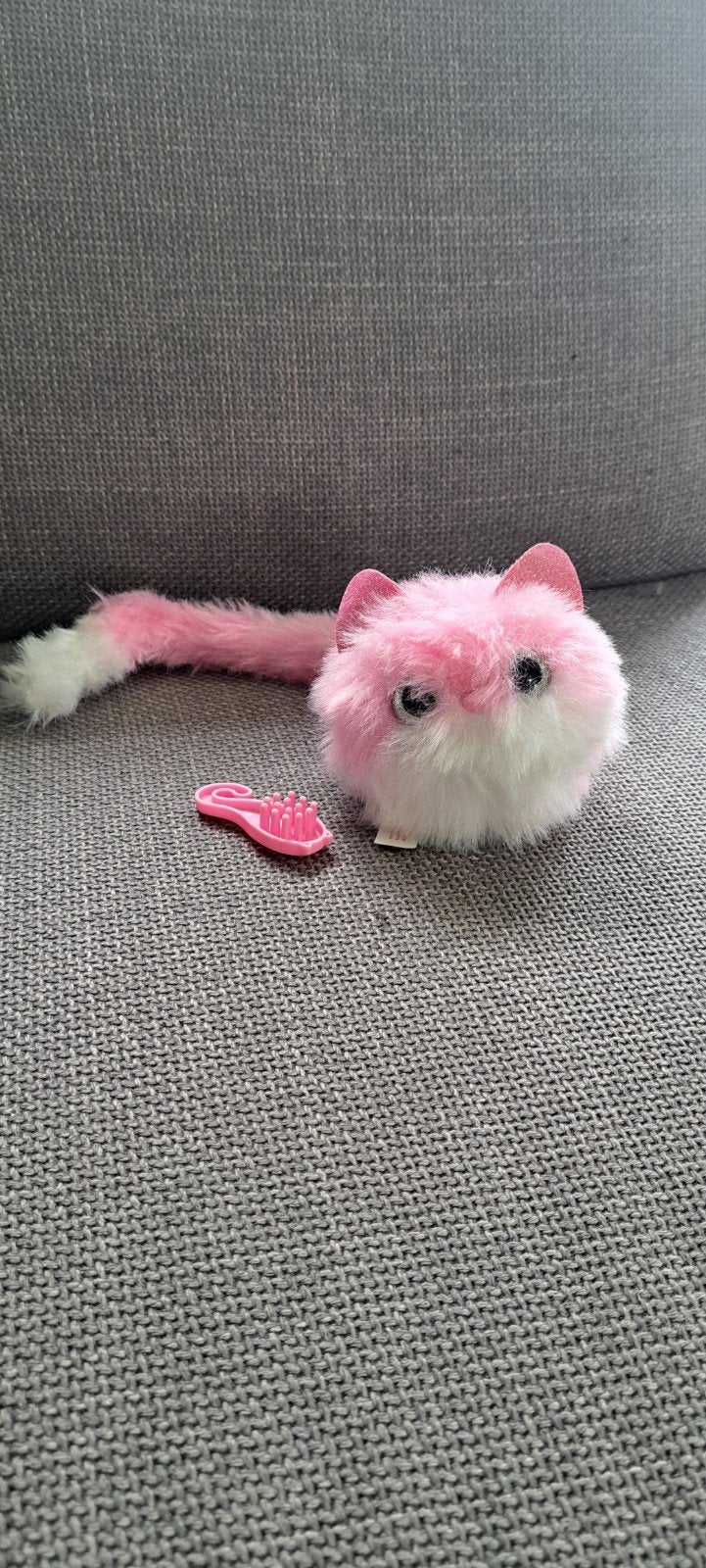 Roze pluizige kat knuffel met borsteltje, Ophalen, Overige merken, Overige karakters, Zo goed als nieuw
