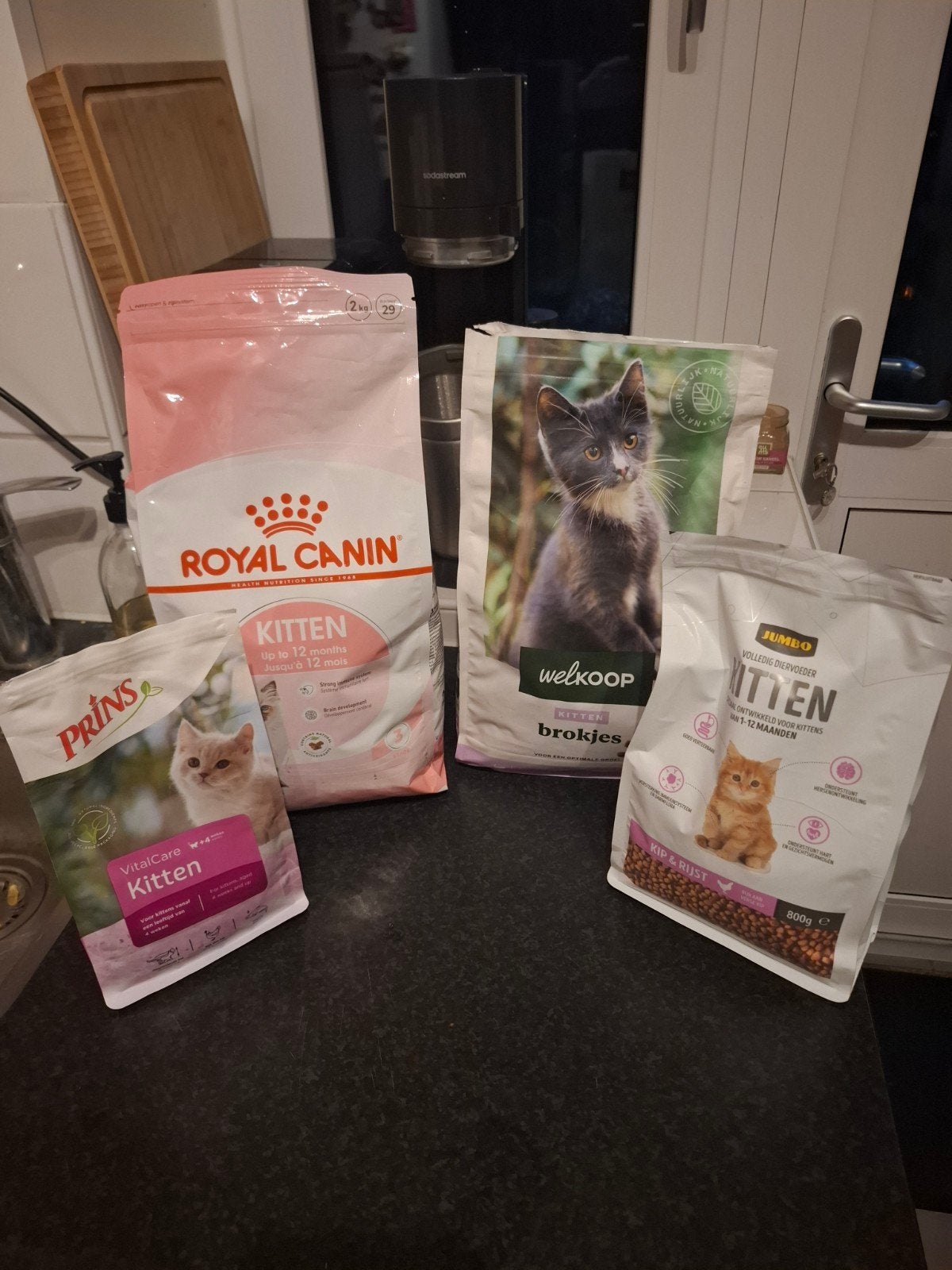 Kitten brokjes, Dieren en Toebehoren, Dierenvoeding, Ophalen, Kat