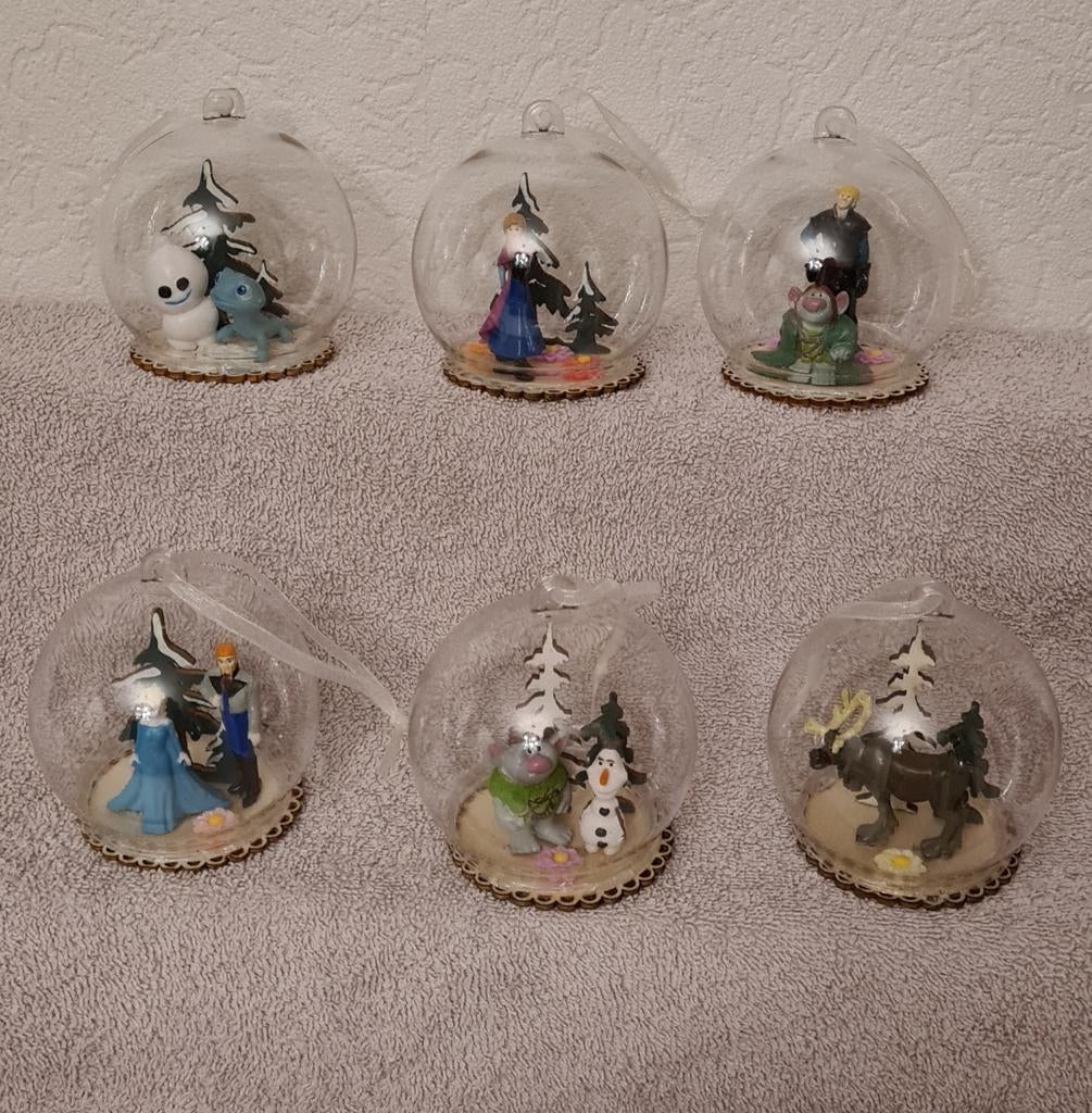 6x dichte kerstballen met frozen, Ophalen of Verzenden, Overige figuren, Zo goed als nieuw, Beeldje of Figuurtje