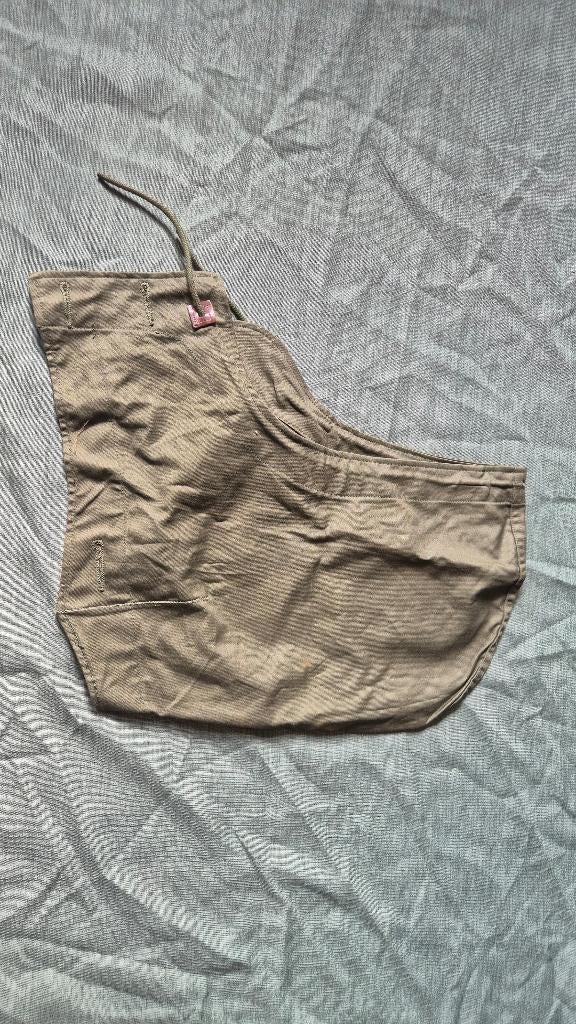 Us m43 hood, Verzamelen, Ophalen of Verzenden, Nederland, Embleem of Badge