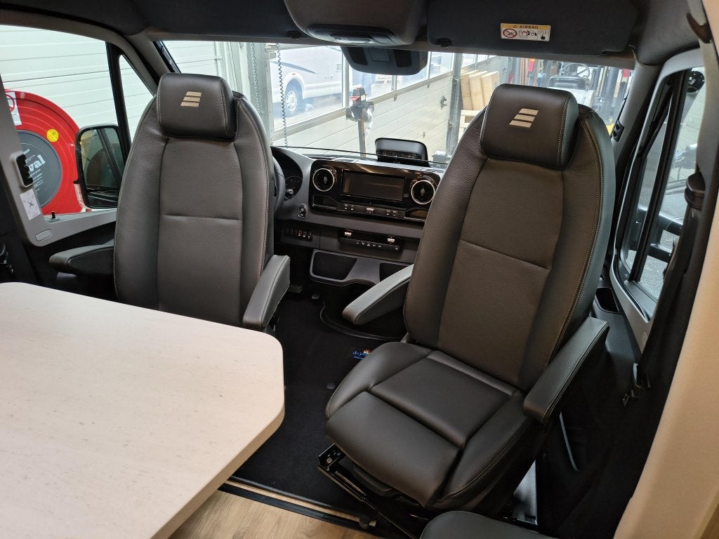 Hymer BML-T 780 -- MEGA-DEAL --, Automaat, Ringverwarming, Buitenlamp, 7 tot 8 meter