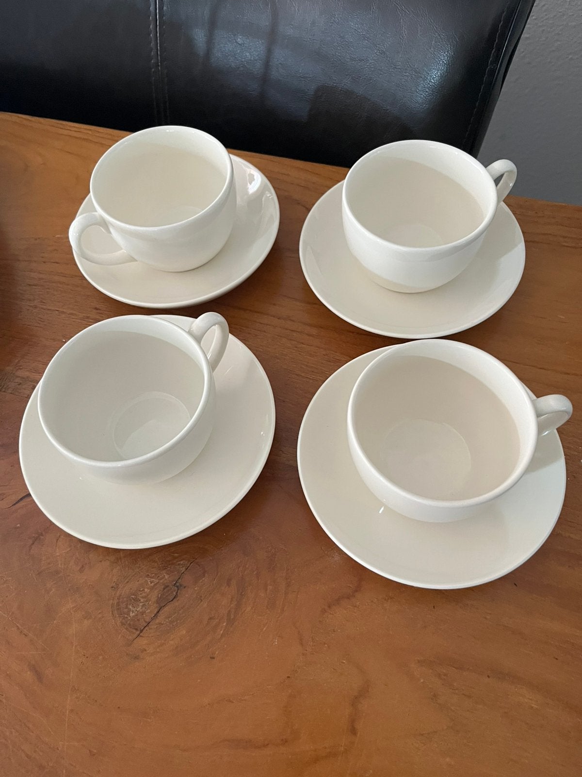 4x kop en schotel Wedgwood Traditional Plain, Ophalen of Verzenden, Zo goed als nieuw, Wedgwood