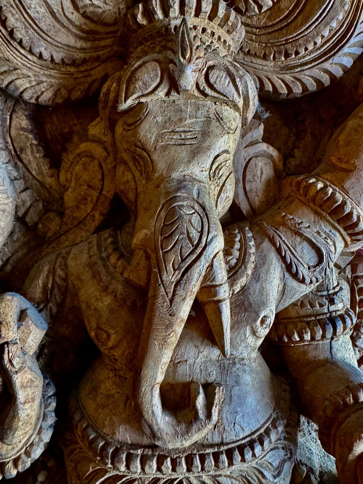 Antiek Houten Ganesha Beeld - 50 Jaar Oud, Ophalen of Verzenden, Handgemaakt, 20 - 50 cm, Beeld