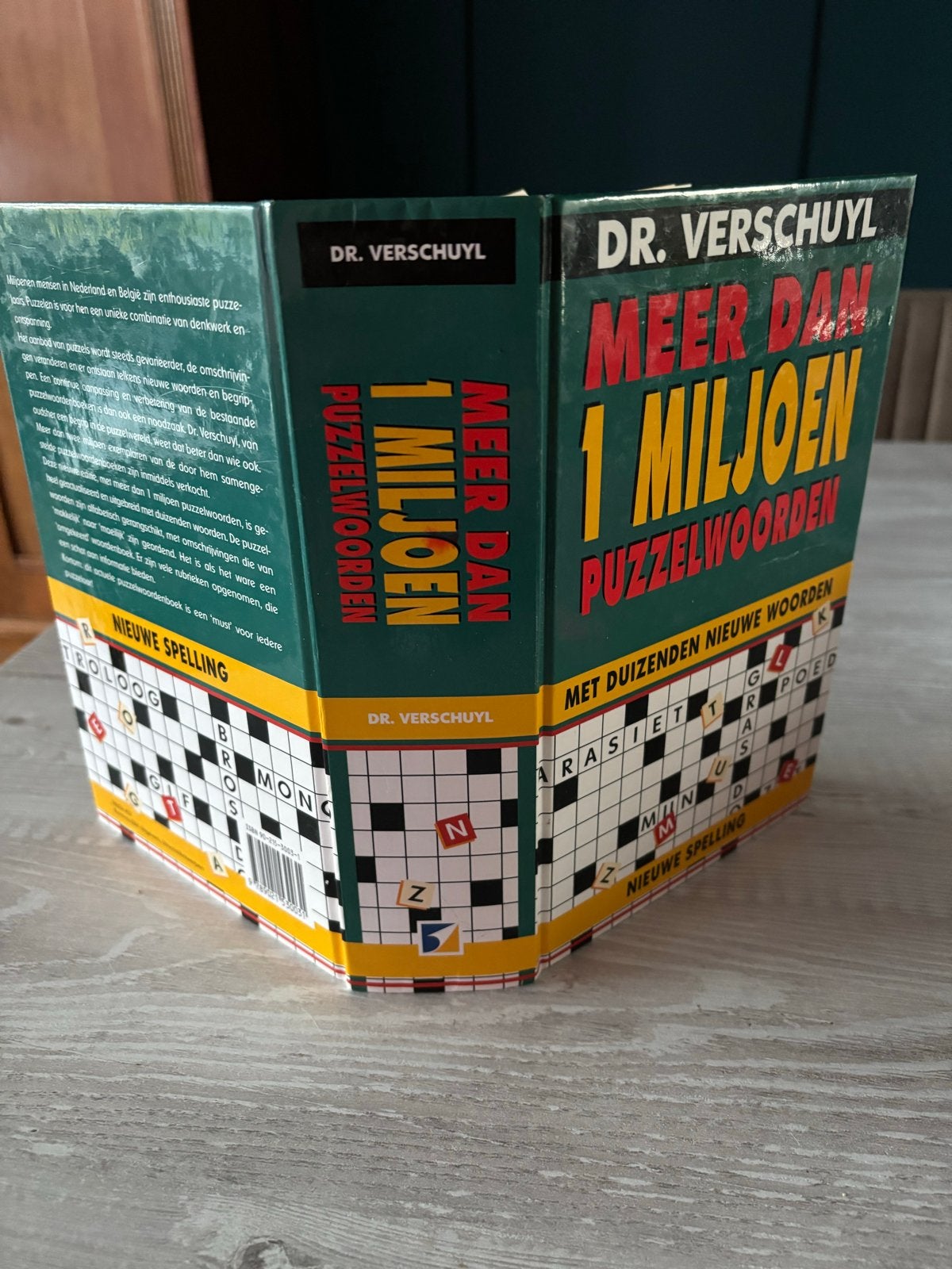 Dr. Verschuy's Meer Dan 1 Miljoen Puzzelwoorden, Ophalen of Verzenden, Zo goed als nieuw, Overige uitgevers, Nederlands