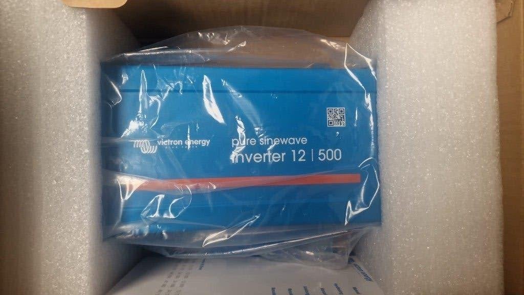Victron Phoenix VE.Direct 12/500 Omvormer, Ophalen of Verzenden, Zo goed als nieuw