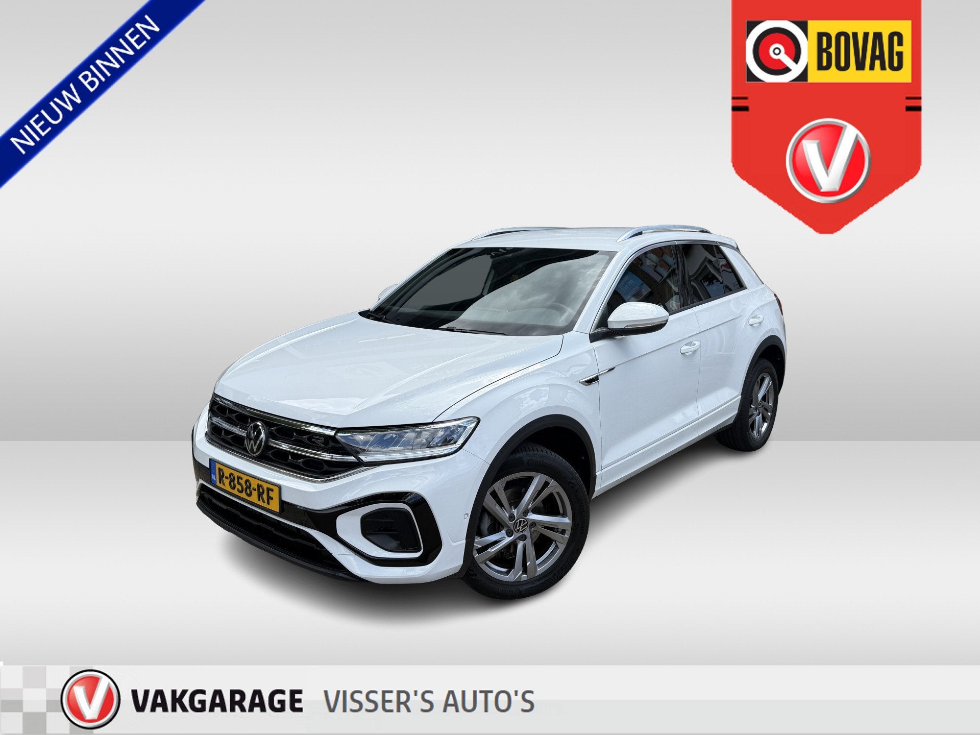 Volkswagen T-Roc 1.5 TSI R-Line | apple Carplay/Android Auto, Euro 6, 4 cilinders, 150 pk, Automatische klimaatregeling