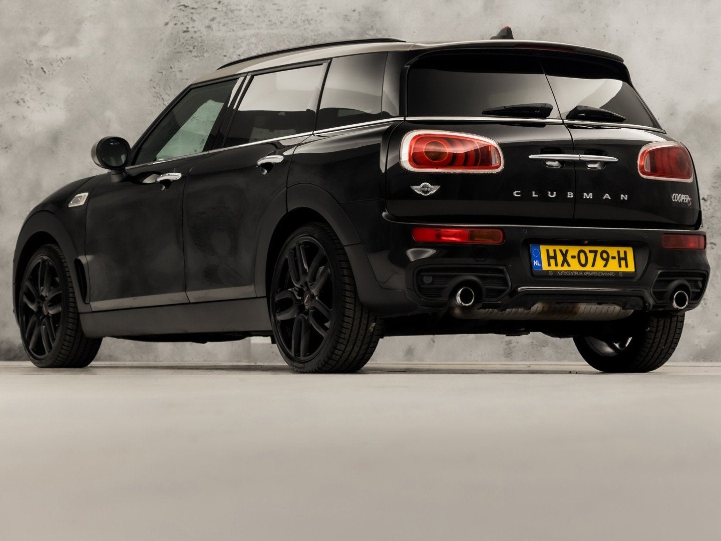 MINI Clubman 2.0 Cooper S Chili 192Pk Automaat (PANORAMADAK,, Gebruikt, Leder en Stof, Zwart, Onderhoudsboekje